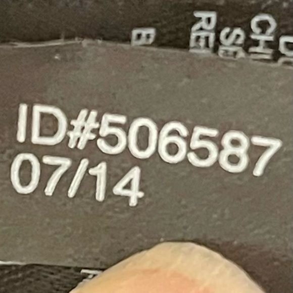 Express Gray Zip Back Layered Detail Pencil Skirt Size Small - Picture 8 of 14